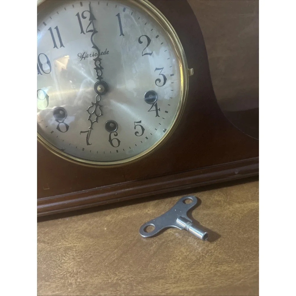 Clocks And Colours vintage herschede